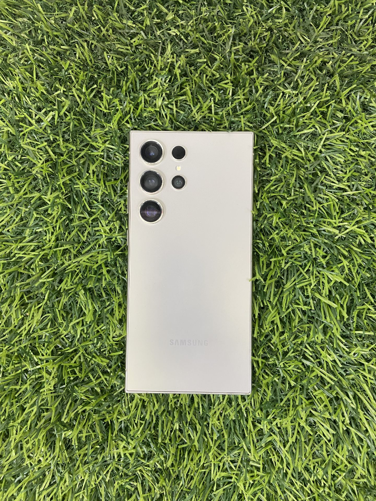 Samsung S24 ultra (128gb, A grade) global + Indian